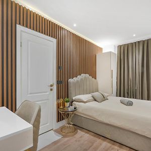 Deluxe Zimmer mit Kingsize-Bett